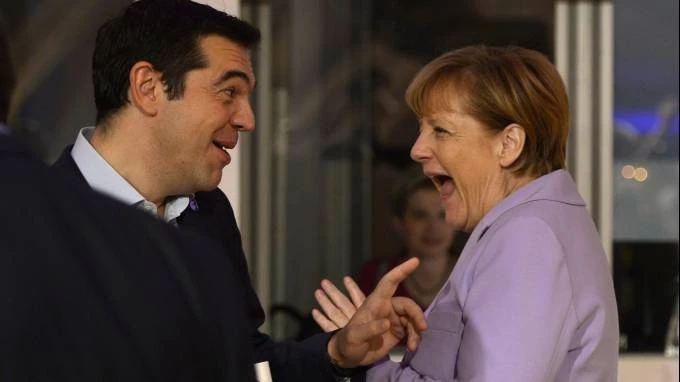 Αρθρο-«χαστούκι»: «Κανείς δεν έσωσε τους Έλληνες» – «Οι δανειστές έσωσαν τους εαυτούς τους» – Για ποια «έξοδο» μιλάμε; – Επιθεώρηση κάθε τρίμηνο θα έχουμε!